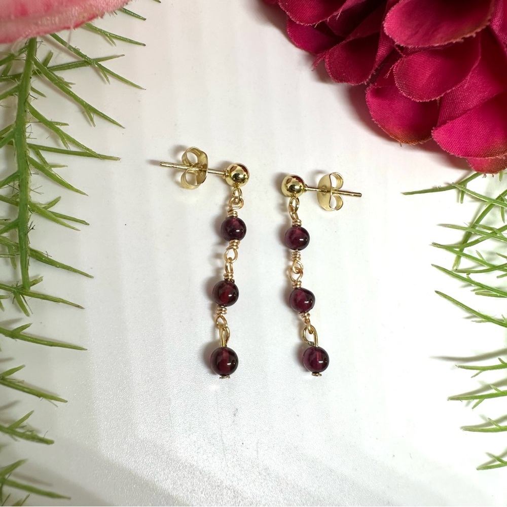 NEW⚜️Garnet Beaded Dangly Earrings - Picture 4 of 6